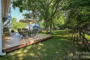 9101 Castlebay Dr, Charlotte, NC 28277 - Photo 4