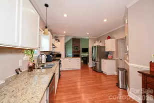 9101 Castlebay Dr, Charlotte, NC 28277 - Photo 32