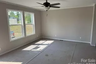4360 Vein Mountain Rd, Nebo, NC 28761 - Photo 2