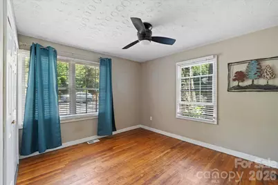 224 Aurora Drive, Asheville, NC 28805 - Photo 18