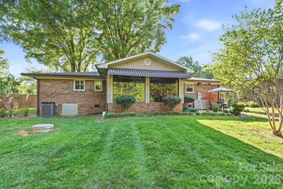 1556 Nottingham Drive, Newton, NC 28658 - Photo 30