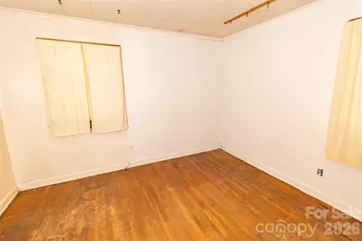 609 Wilcox Avenue, Gaffney, SC 29341 - Photo 18
