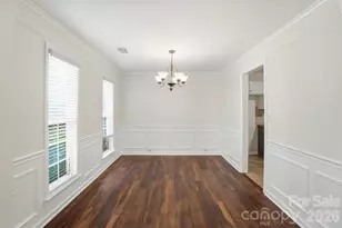 8805 Red Tail Ct, Charlotte, NC 28269 - Photo 6