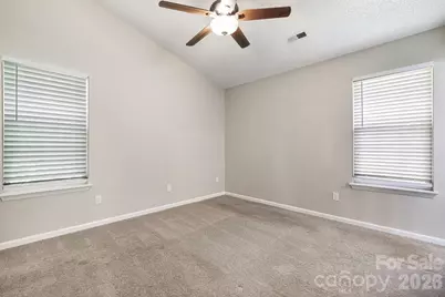 5463 Realtree Lane, Charlotte, NC 28214 - Photo 10