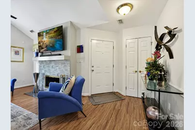 7444 Hurstbourne Green Drive, Charlotte, NC 28277 - Photo 6