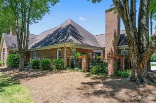 7444 Hurstbourne Green Dr, Charlotte, NC 28277 - Photo 24