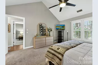 7444 Hurstbourne Green Drive, Charlotte, NC 28277 - Photo 18