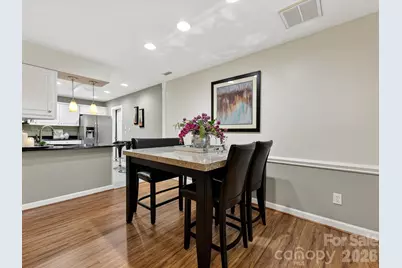 7444 Hurstbourne Green Drive, Charlotte, NC 28277 - Photo 10