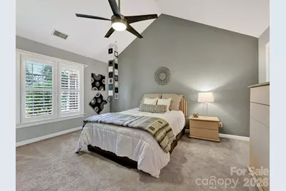 7444 Hurstbourne Green Drive, Charlotte, NC 28277 - Photo 16