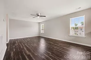 10419 Sparrow Springs Ln, Charlotte, NC 28214 - Photo 2