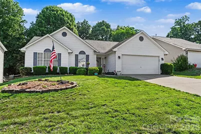 12323 Poplar Forest Drive #205, Charlotte, NC 28278 - Photo 2