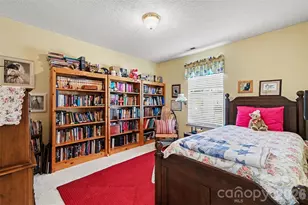 12323 Poplar Forest Dr, Charlotte, NC 28278 - Photo 14