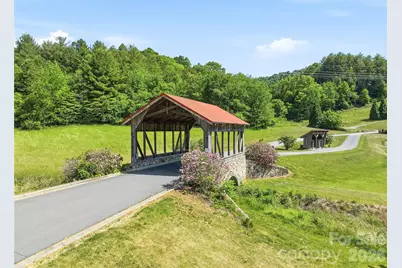 737 Traditions Way, Mars Hill, NC 28754 - Photo 30