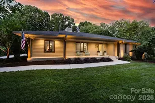 1128 Court Dr, Charlotte, NC 28211 - Photo 2