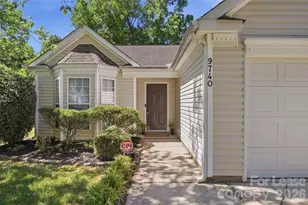9740 Veronica Dr, Charlotte, NC 28215 - Photo 18