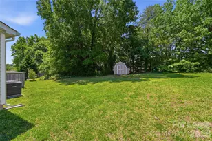9740 Veronica Dr, Charlotte, NC 28215 - Photo 20