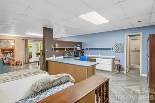 183 Greenlea Cir, Taylorsville, NC 28681 - Photo 30
