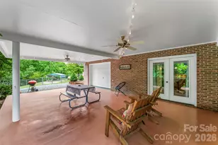 183 Greenlea Cir, Taylorsville, NC 28681 - Photo 38