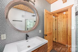 121 Mountain View Rd, Asheville, NC 28806 - Photo 8