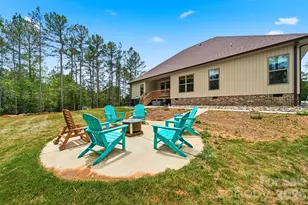 111 Lake Front Dr, Connelly Springs, NC 28612 - Photo 36