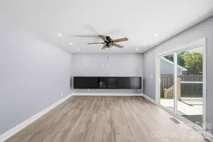 1001 Noles Dr, Mount Holly, NC 28120 - Photo 10
