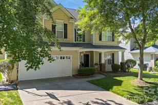 9806 Back Acre Dr, Charlotte, NC 28213 - Photo 2
