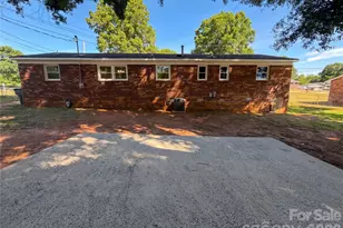 4030 Angus Dr, Gastonia, NC 28056 - Photo 14