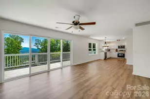 69 Milburn Ln, Hendersonville, NC 28792 - Photo 18