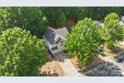 7923 Shiny Meadow Lane, Charlotte, NC 28215 - Photo 24