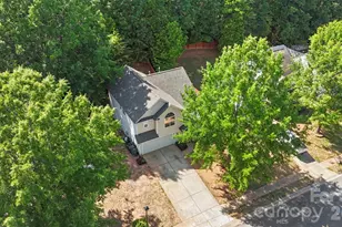 7923 Shiny Meadow Ln, Charlotte, NC 28215 - Photo 24