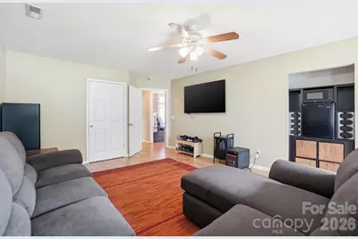 12610 Skymaster Court, Charlotte, NC 28278 - Photo 36