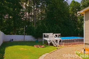 7010 Executive Cir, Denver, NC 28037 - Photo 16