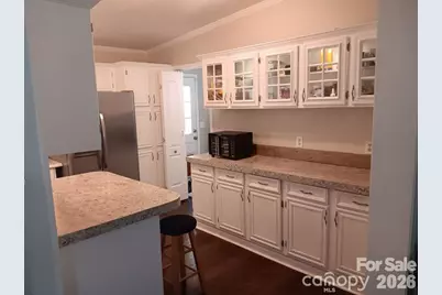 7010 Executive Circle, Denver, NC 28037 - Photo 8