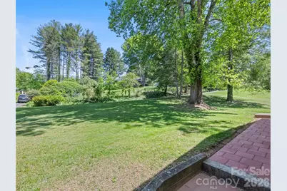 182 Fairway Hills Drive, Waynesville, NC 28786 - Photo 4