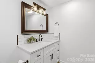 3703 Winding Creek Ln, Charlotte, NC 28226 - Photo 22