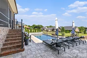 2952 Mehling Dr, Lincolnton, NC 28092 - Photo 2