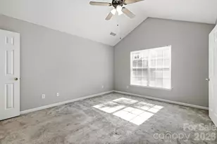 6068 Bobcat Pl, Charlotte, NC 28269 - Photo 10