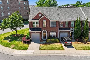5938 Union Pacific Ave, Charlotte, NC 28210 - Photo 2