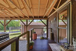 176 + 174 Oak Hollow Rd, Union Grove, NC 28689 - Photo 16