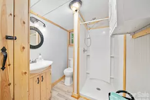 228 Continental Divide Rd, Spruce Pine, NC 28777 - Photo 40