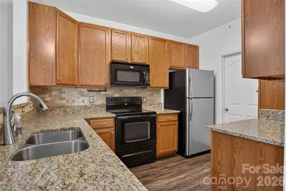 17221 Doe Valley Court, Cornelius, NC 28031 - Photo 2