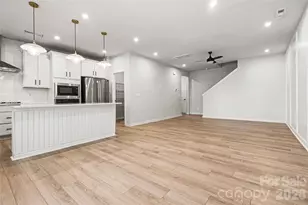 908 Kinsey Aly, Charlotte, NC 28217 - Photo 4