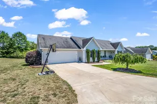 155 Vanity Ln, Ellenboro, NC 28040 - Photo 4