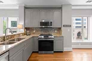 400 N Church St, Charlotte, NC 28202 - Photo 14