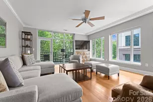 400 N Church St, Charlotte, NC 28202 - Photo 22