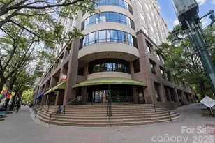 400 N Church St, Charlotte, NC 28202 - Photo 4