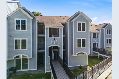 18801 Nautical Drive #304, Cornelius, NC 28031 - Photo 2