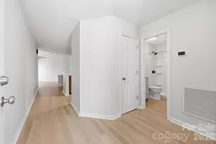 18801 Nautical Dr, Cornelius, NC 28031 - Photo 8