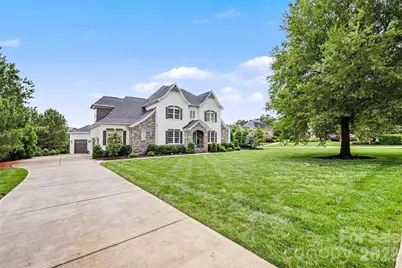 4002 Soleado Drive, Matthews, NC 28104 - Photo 2