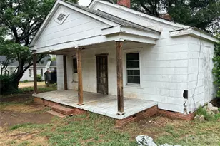 1286 Elmwood Ave, Lancaster, SC 29720 - Photo 2
